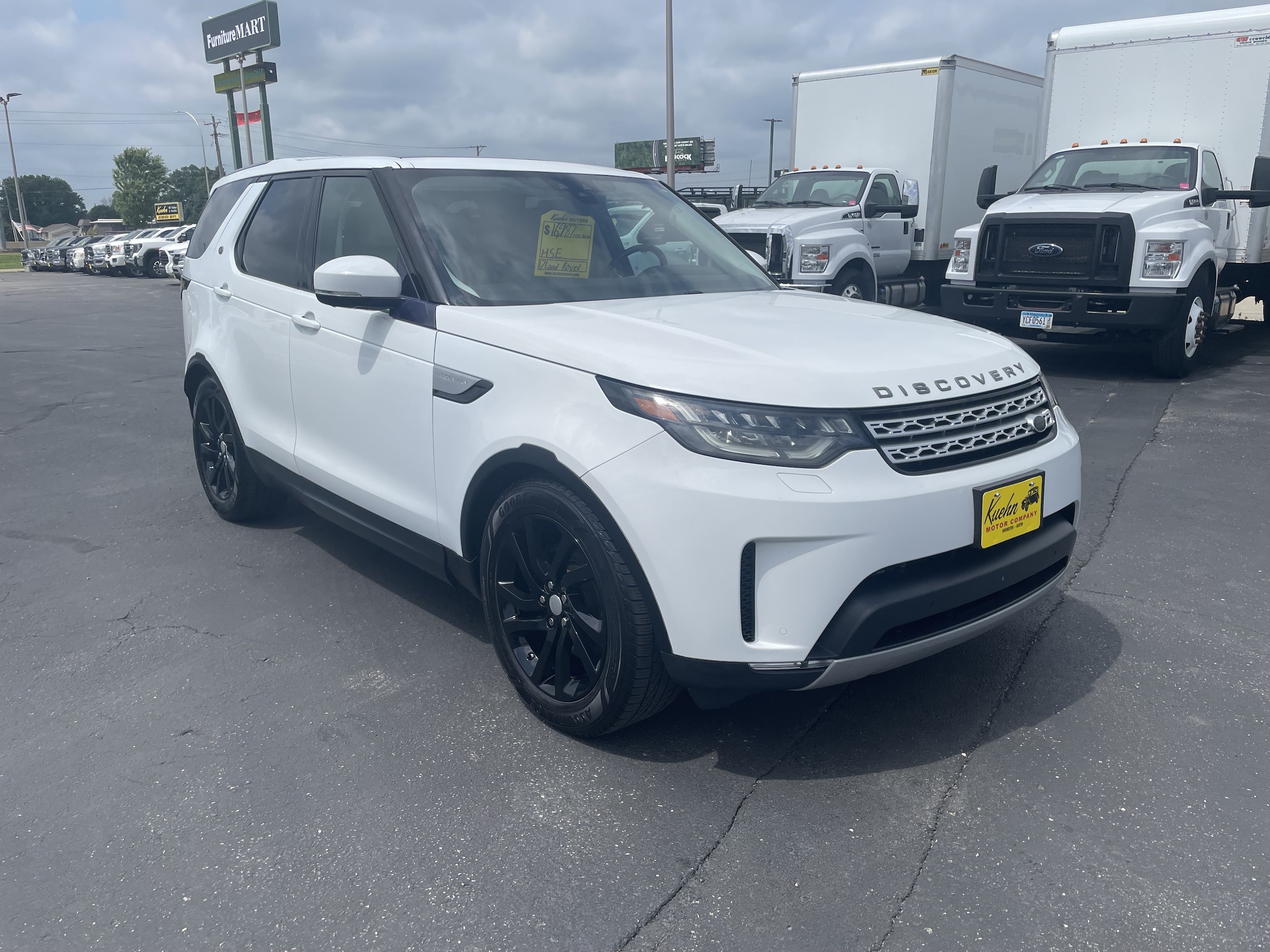 land rover discovery 2017 SALRRBBV4HA011258 image land rover discovery 2017 SALRRBBV4HA011258 image